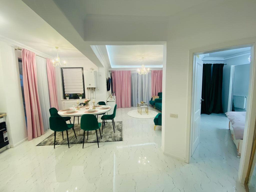 Grazzia Deluxe Apartments Năvodari Zewnętrze zdjęcie